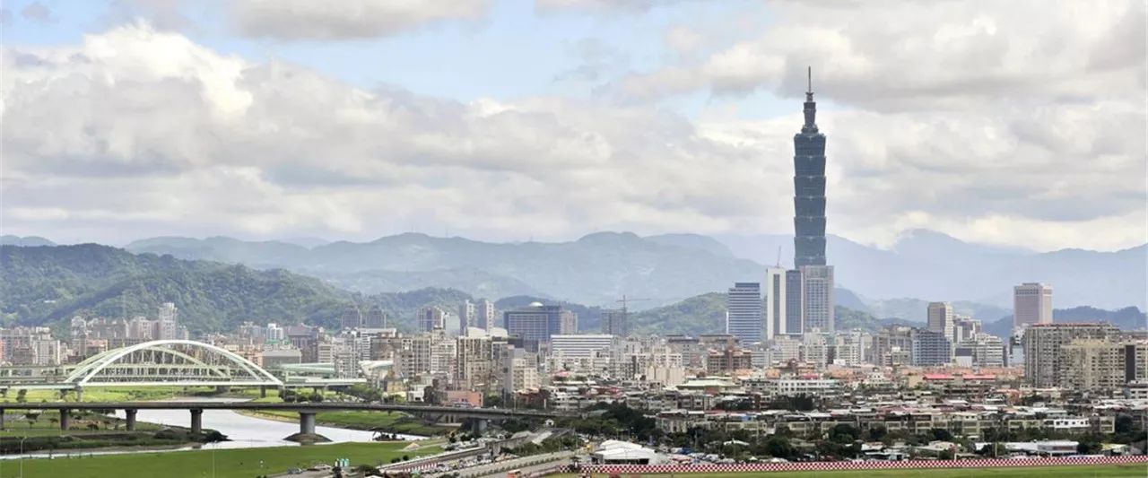 余生我只想寻一处僻静之地 (独行者一个人的旅行)