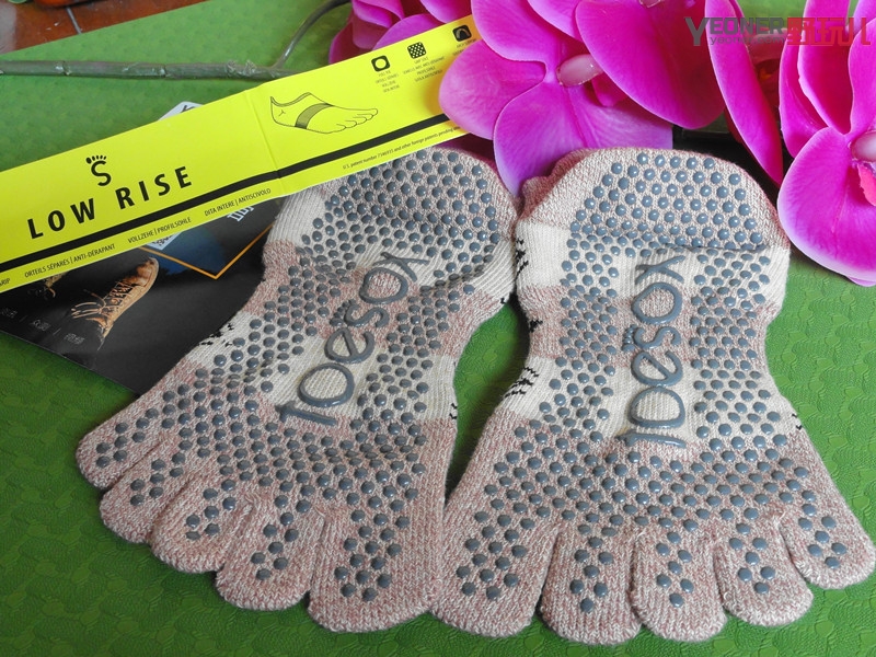 哪款瑜伽袜好用,瑜伽袜防滑袜薄款测评