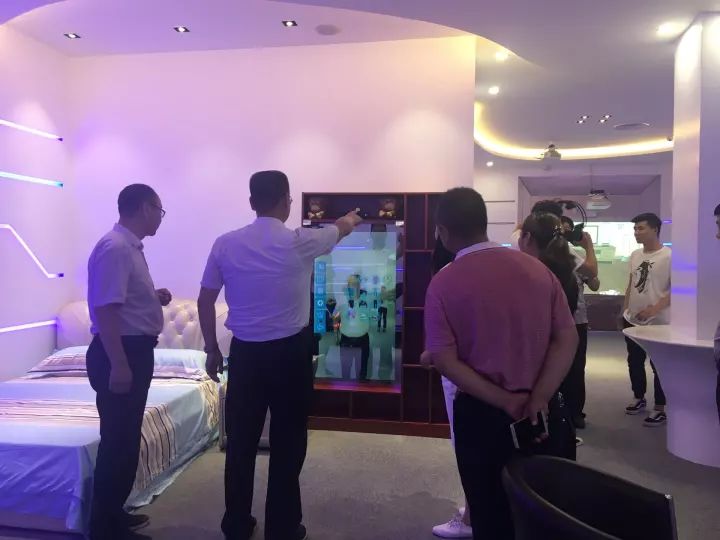 vr铏氭嫙鐜板疄鎷冲嚮,vr铏氭嫙鎷冲嚮