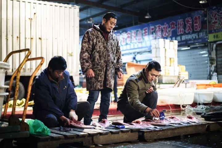 上海去哪里吃实惠而又正宗的海鲜,上海哪里的海鲜又便宜又好吃