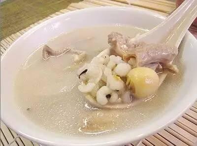 经常喝红豆薏米粥对身体好不好呢,男孩长期喝红豆薏米粥