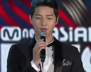 171125从《音乐银行》到MAMA……带你回忆宋先生MC瞬间