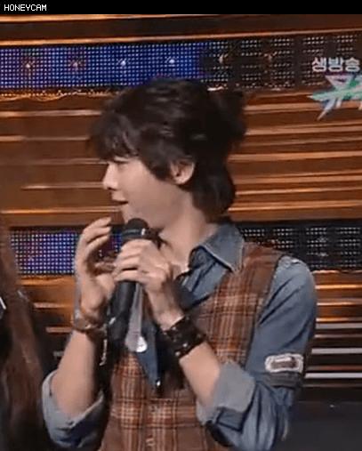 171125从《音乐银行》到MAMA……带你回忆宋先生MC瞬间