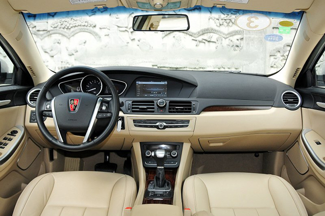 荣威550测评2011款,荣威550s自动挡质量如何