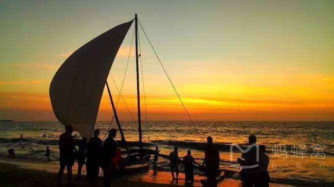 往返二张机票,往返机票去云南和西双版纳