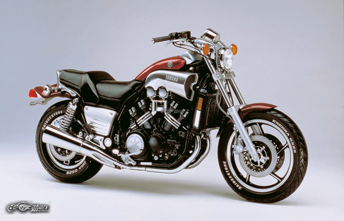 雅马哈经典探险车,雅马哈大魔鬼v-max车评