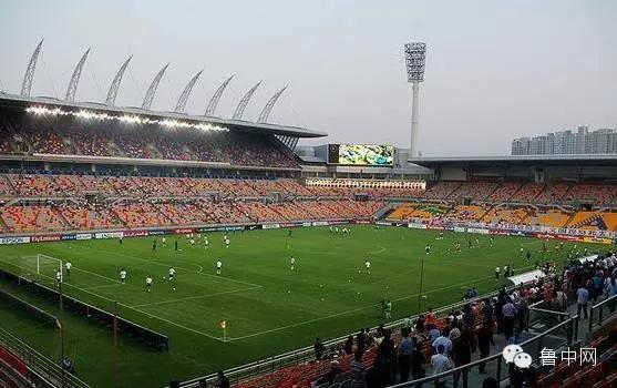 国内10万人专业足球场规划,全国即将要建的专业足球场