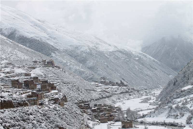 阿坝有个壤塘县，误落凡间的天空之城，美得真实，美得醉人