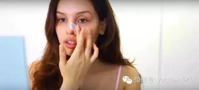 这个妈妈是这样用五毛钱的苏打去黑头的，膜拜！