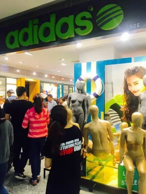 八佰伴年中庆正式启幕,八佰伴年终大促