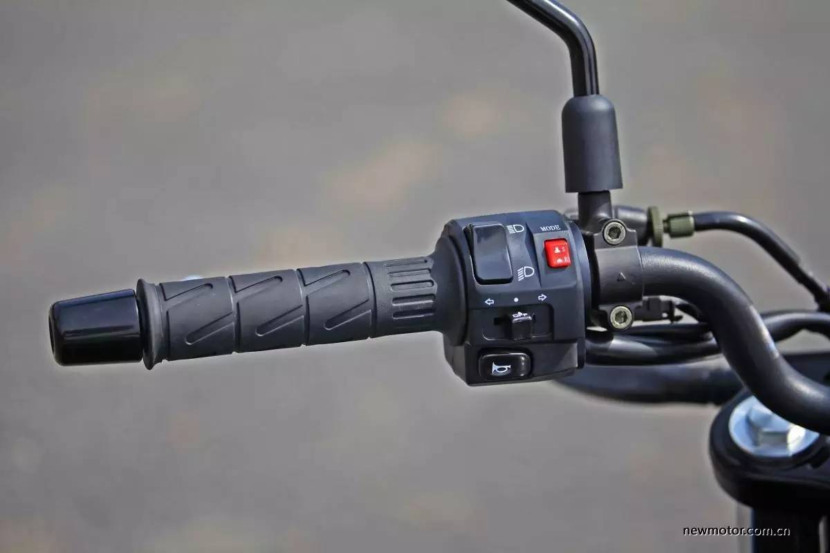 春风650nk和400nk如何选,春风400nk哪款最好