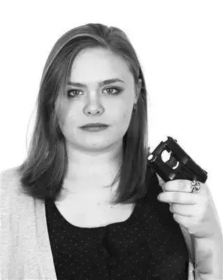 妈蛋世界不安全，姐要变女侠了！