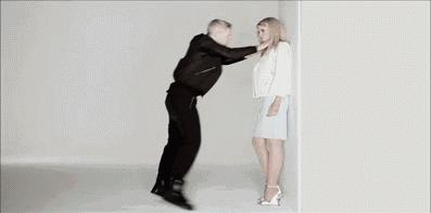 妈蛋世界不安全，姐要变女侠了！