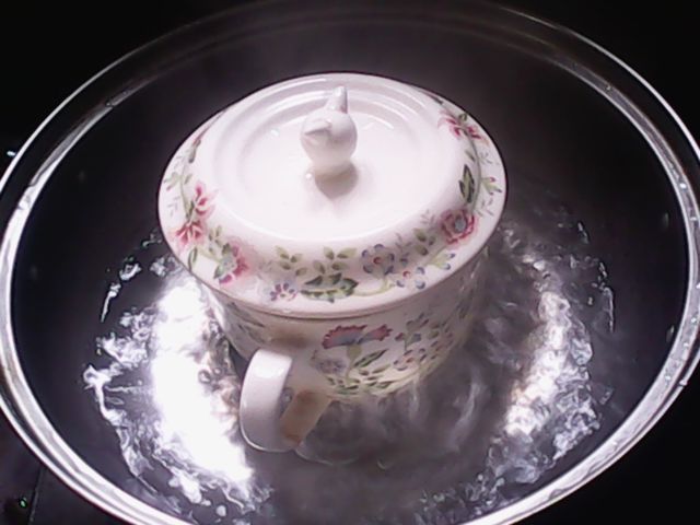 宝贝感冒流鼻涕小妙招,10月宝宝感冒流鼻涕咳嗽吃什么药