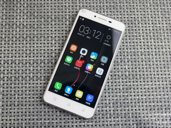 联想乐檬3深度测评体验：实用至上平价机中的战斗机