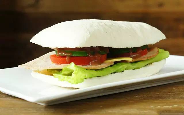 宋仲基欧巴来哈尔滨必去的6家咖啡厅，第3家居然是.....