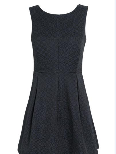 身材高挑秘诀,让女生身材更显高挑