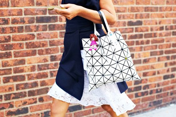 最值得入手的三款手袋,千元左右大牌手袋