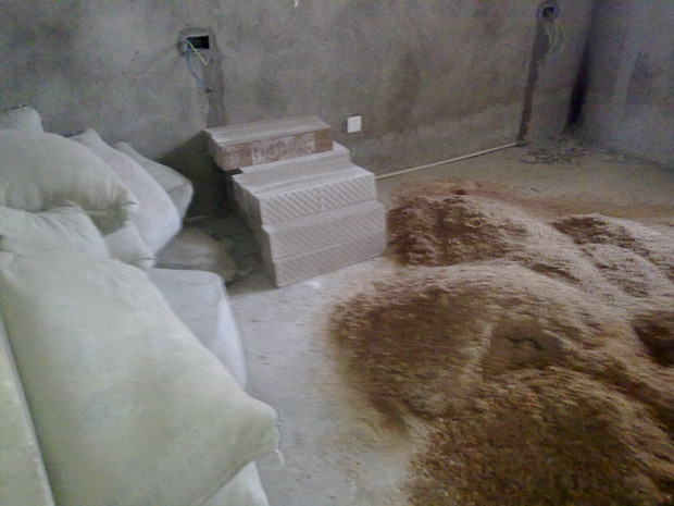 贴地面砖水泥沙子用量怎么计算,砌墙沙子水泥砖用量计算公式