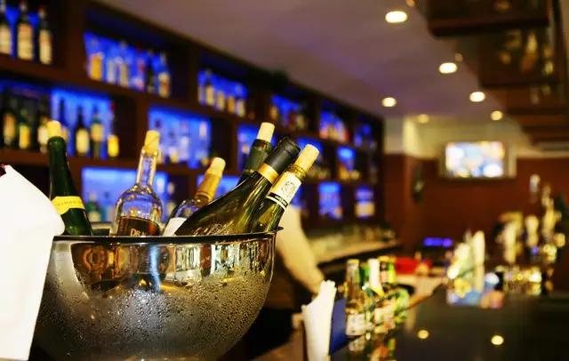 郑州吃的特点美食地点,郑州各地的美食特点