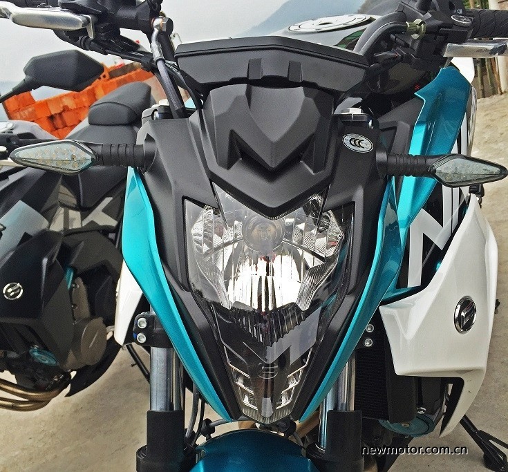 春风650nk和400nk如何选,春风400nk哪款最好