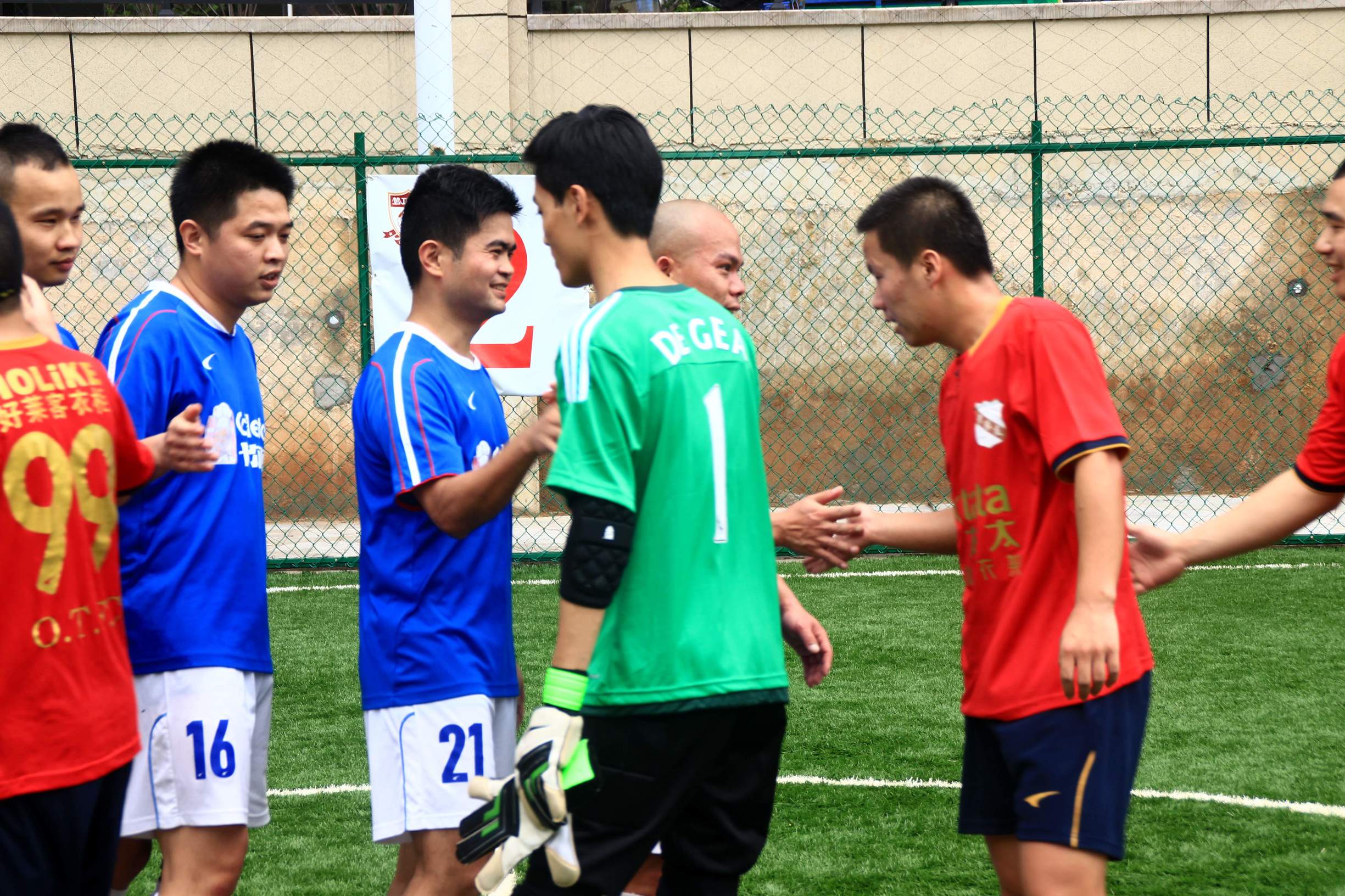 以梦为马豪情朗诵,以梦为马诗酒趁年华