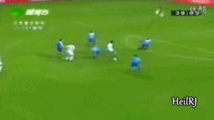 外星人罗纳尔多逆天动作,外星人罗纳尔多足球10大经典镜头