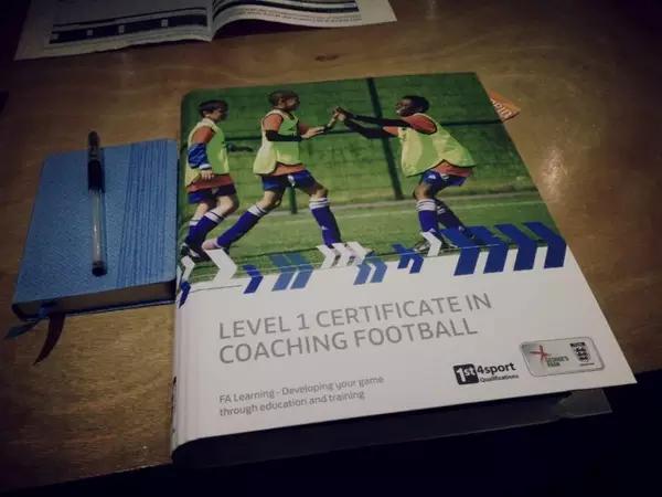 英国足球教练培训,英国足球教练好考吗