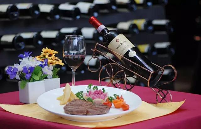 郑州吃的特点美食地点,郑州各地的美食特点