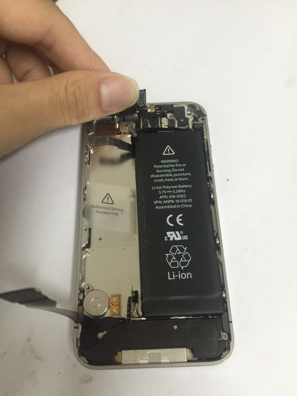 苹果4s更换主板视频教程,苹果4s主板图解超详细