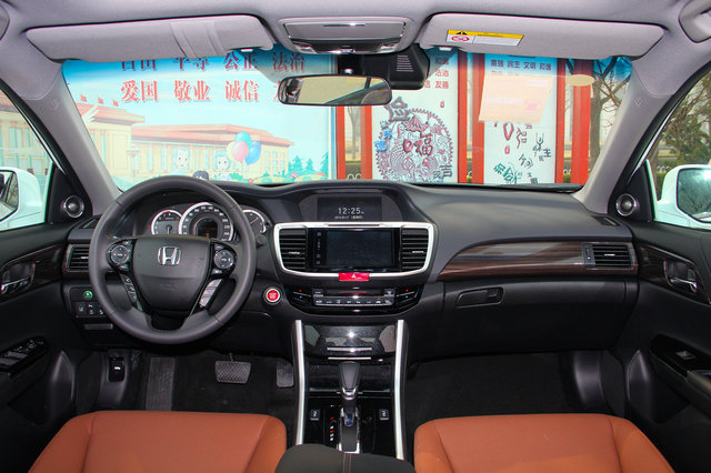 15万内落地性价比最高的b级合资车,落地最便宜的合资中级车