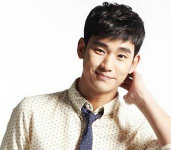 12-15岁学生适合的发型男生瓜子脸,13岁男生发型2020流行发型瓜子脸