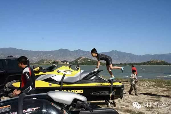 春暖花开一起出游吧,房车露营地风景