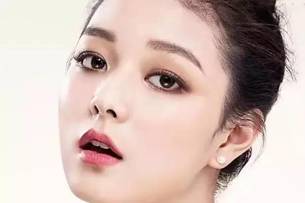 日常眼妆橘朵三色眼影盘推荐,小内双眼妆教程新手眼影盘推荐