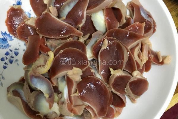 爆炒鸡胗的家常做法,爆炒鸡胗焯水多长时间