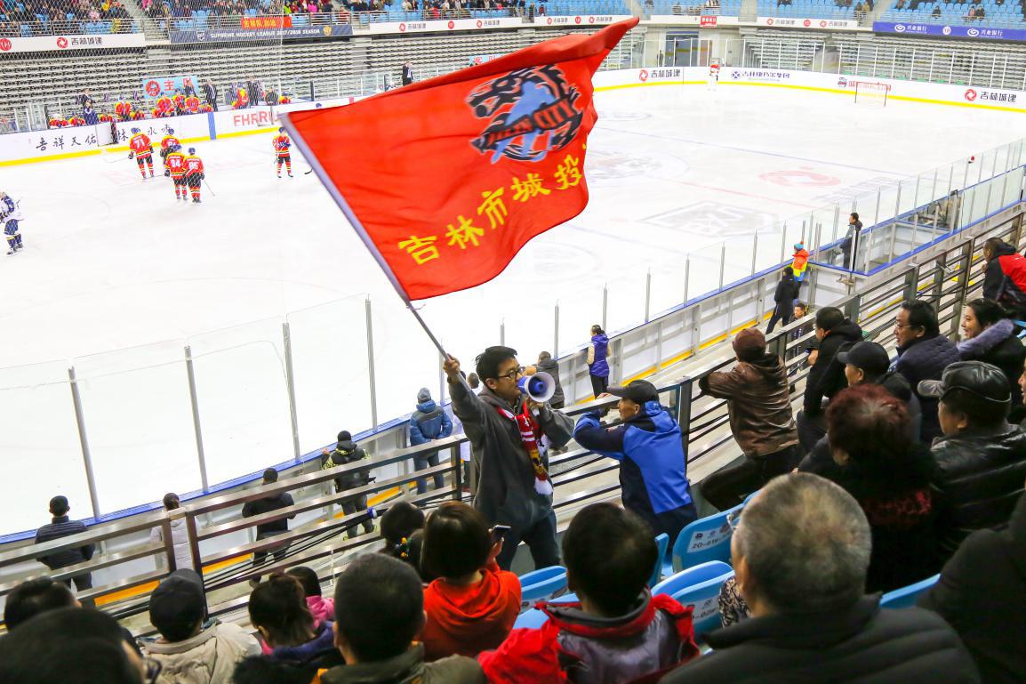 城投队险胜萨马拉队主客场双杀