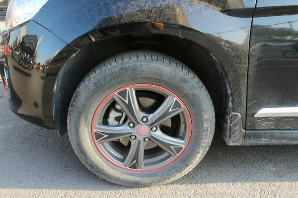 第三代哈弗h61.5t2.0t选哪个好,哈弗h61.5t国潮版