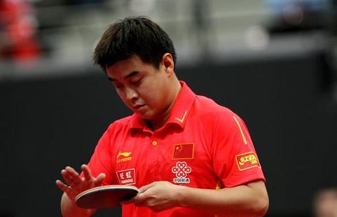 粘乒乓球拍用什么胶比较好一点,粘贴乒乓球拍的胶是什么胶最好