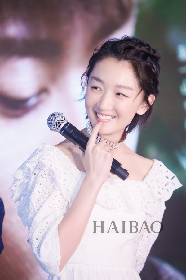 化妆不知道该怎么画眼影,初学者0基础学化妆怎么画眼影