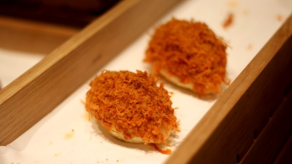 矗于湘江之畔，对望岳麓之巅，记长沙君悦酒店