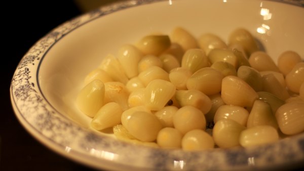 矗于湘江之畔，对望岳麓之巅，记长沙君悦酒店