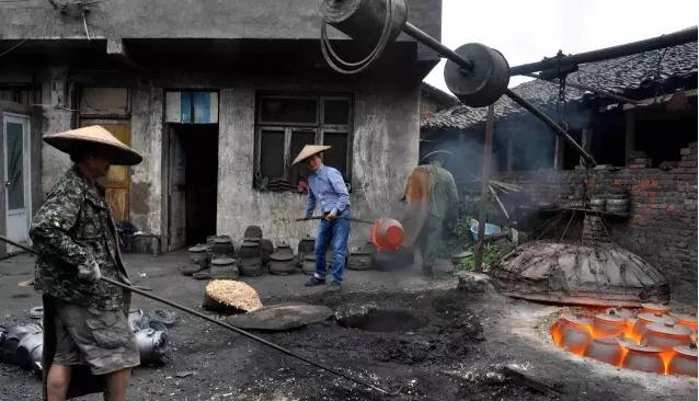 被誉为土与火的艺术，上个世纪竟然被拿来炼钢？