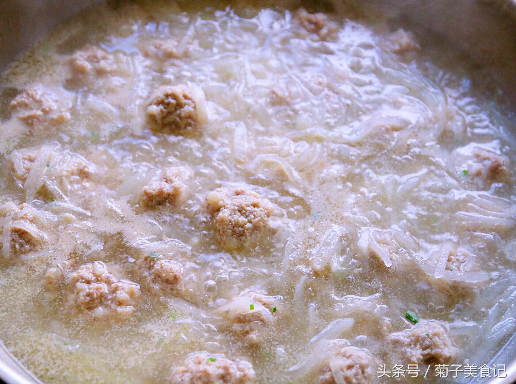 萝卜丝肉丸子汤正宗做法,正宗萝卜丝丸子汤