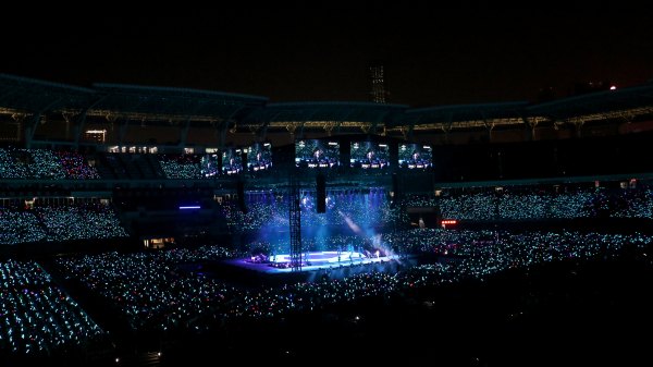 矗于湘江之畔，对望岳麓之巅，记长沙君悦酒店