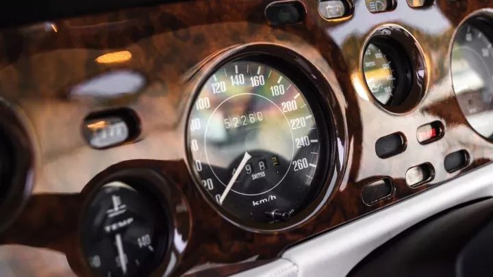 阿斯顿马丁10年前的样子,十年前的马丁d41