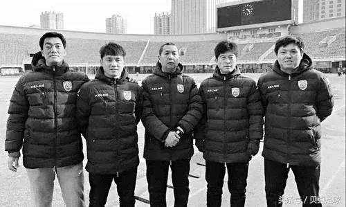 鐖卞痉闈掕,鐖卞痉瓒虫牎