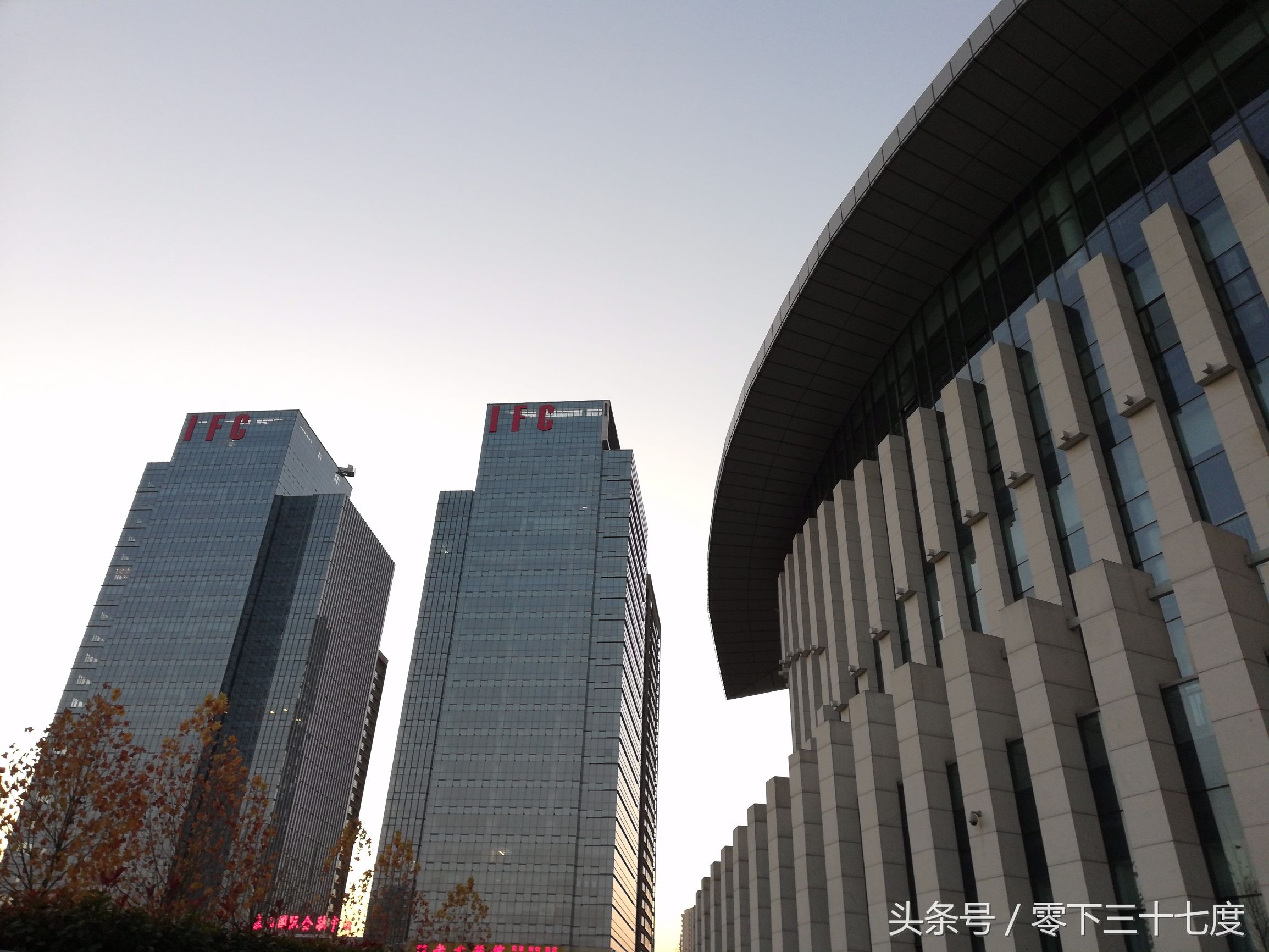 华为新机光荣畅玩7x,全新华为畅玩光荣7x