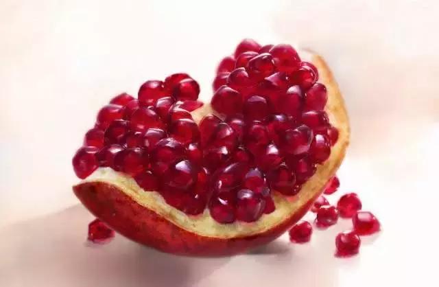 看起来普通？吃一口就懂！每亩还比普通石榴多卖几倍钱！