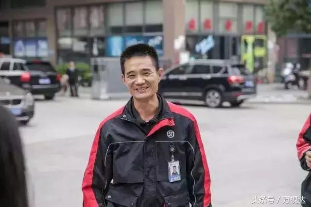 一个月7000半年赚5万的工作有哪些,什么工作既轻松又赚钱月入3000万