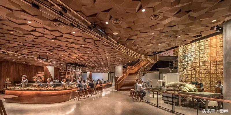 最牛的上海星巴克在哪里,星巴克第一次入驻上海